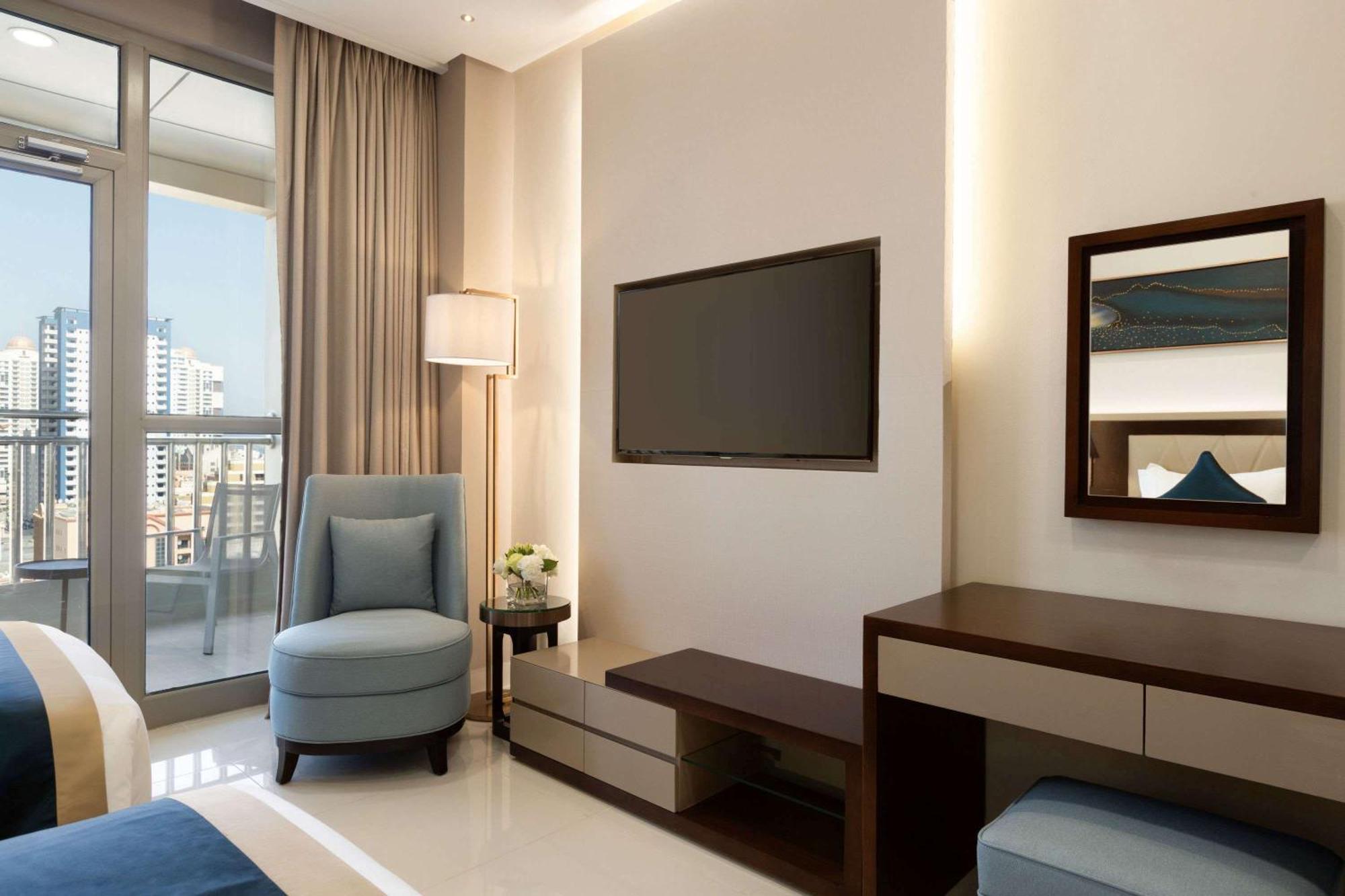Club Deluxe Twin Room