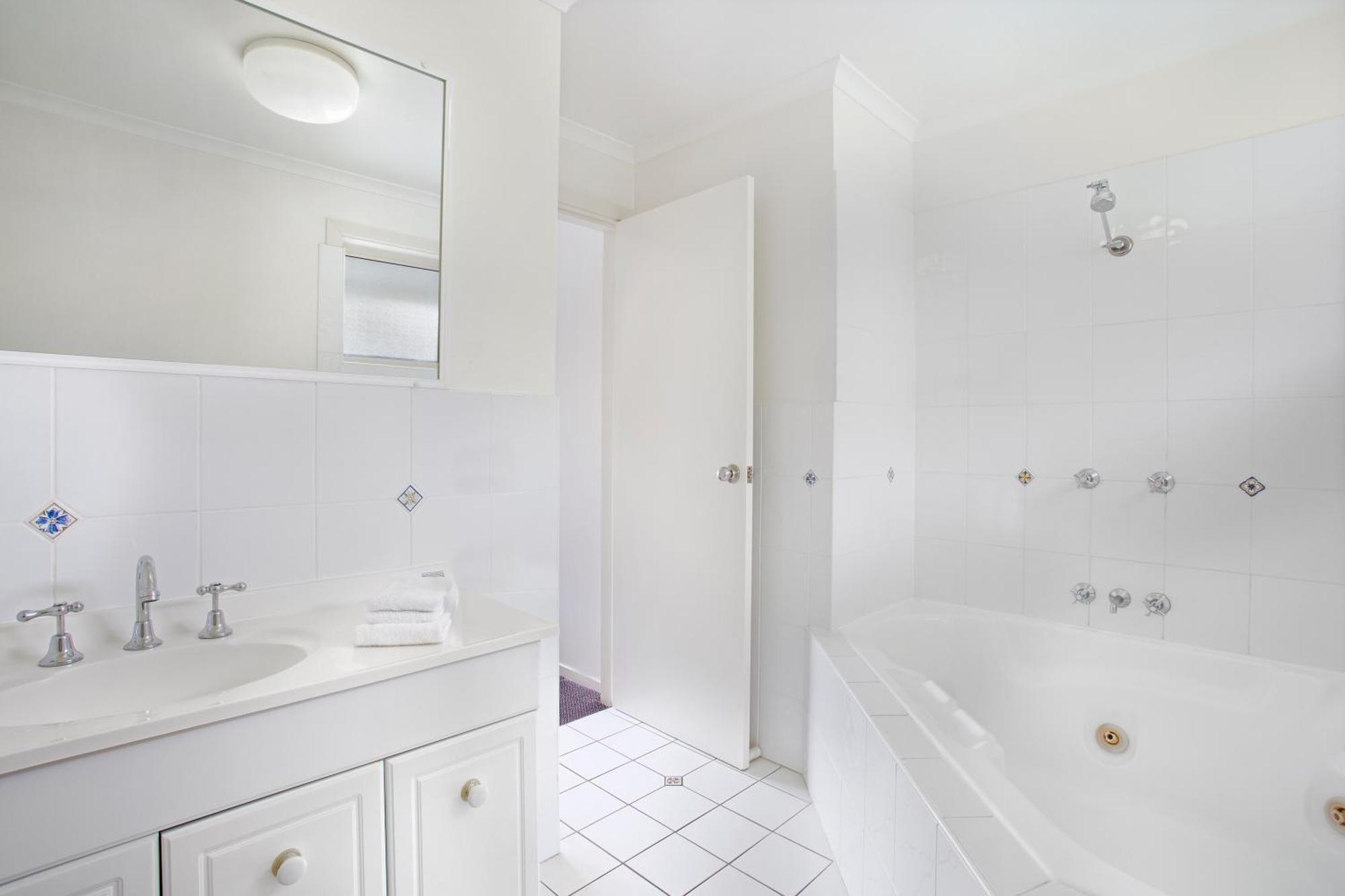 Three-Bedroom Resort Spa