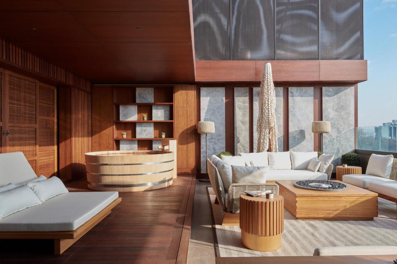 Nobu Suite met Terras en Ofuro-bad - Uitzicht op de Bosporus - Toegang tot de Club Lounge