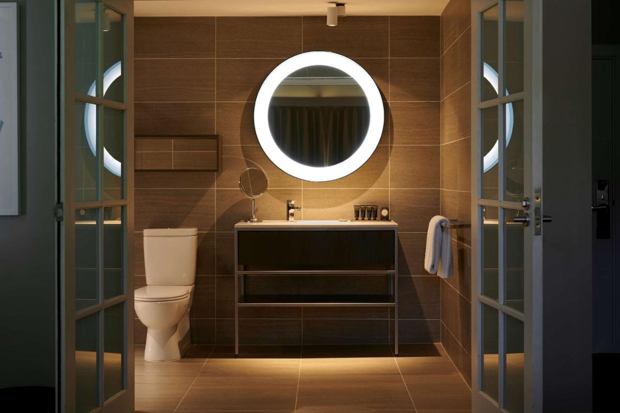 Heritage Family Room - Interconnecting