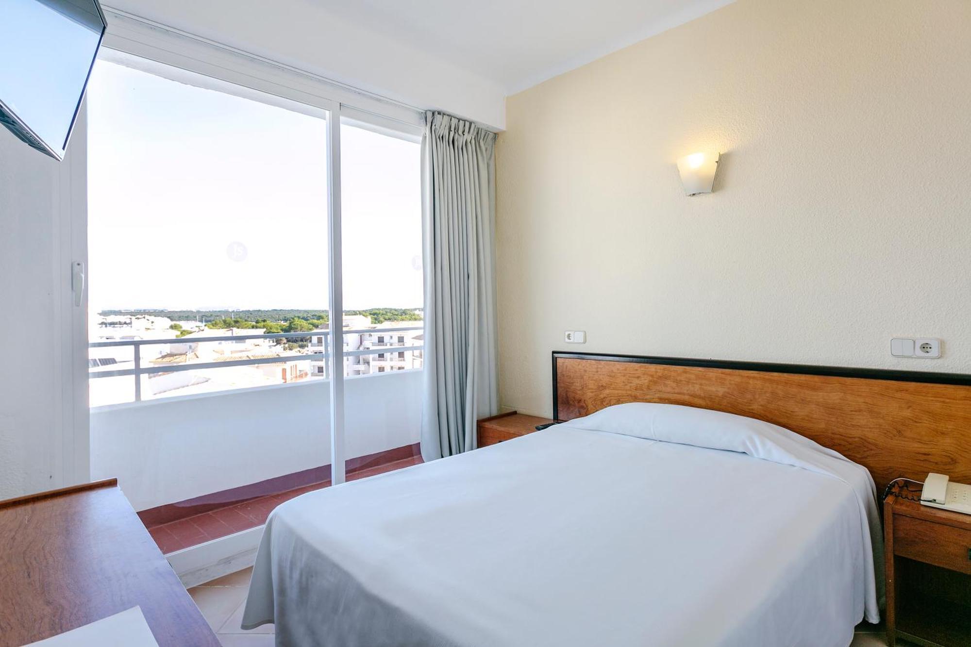 Single Room Balcony