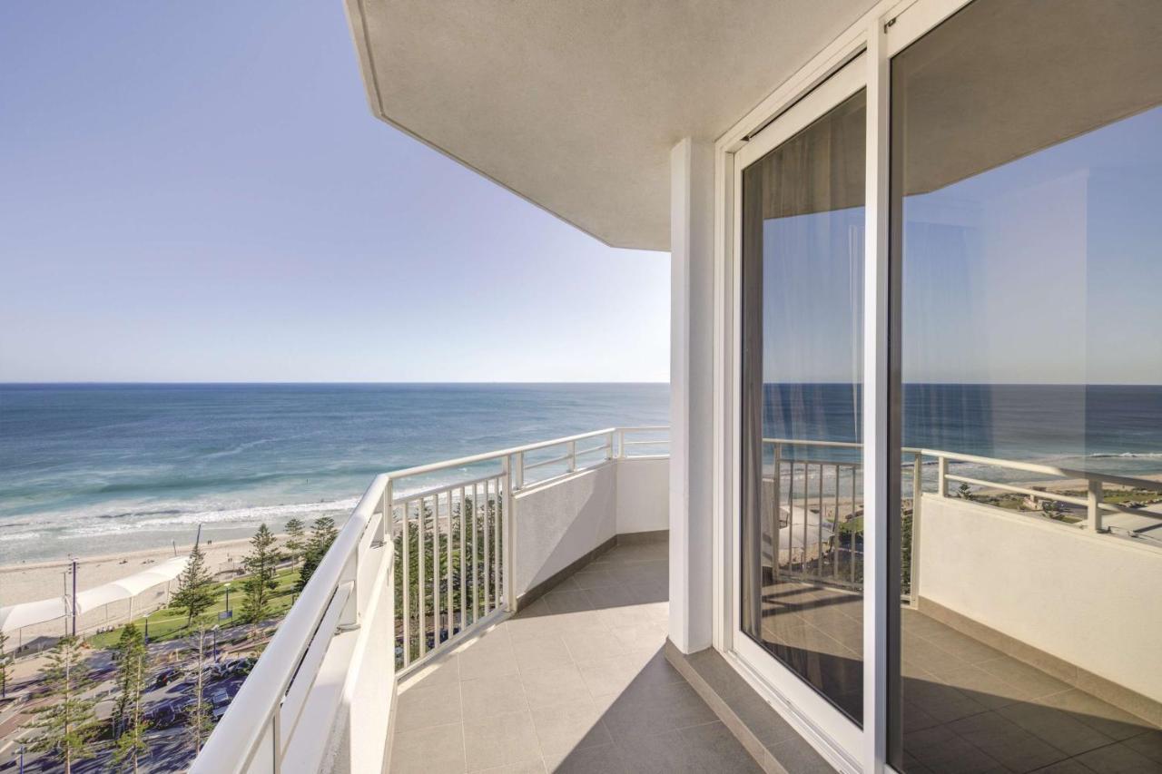 Sunset Oceanview Corner Room