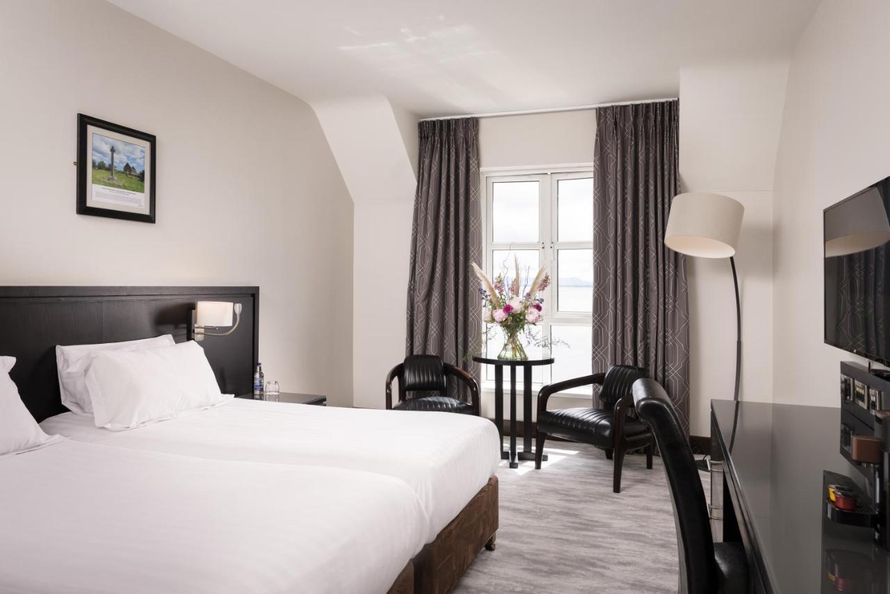Twin  Room