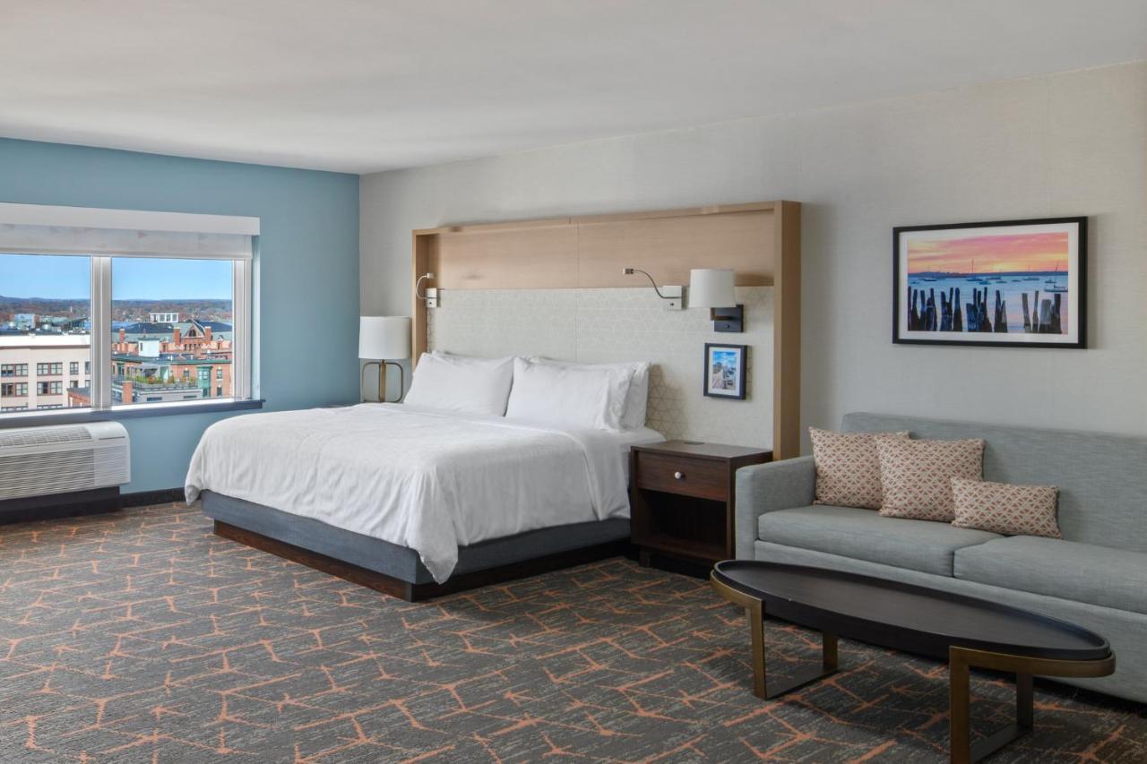 Premium Corner King Room Bay View,1353025903:JPEG
