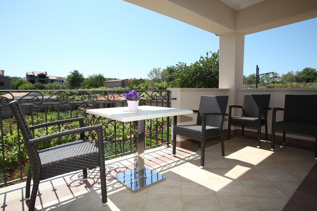 Appartement 2 Chambres dans Annexe - Vue sur Jardin