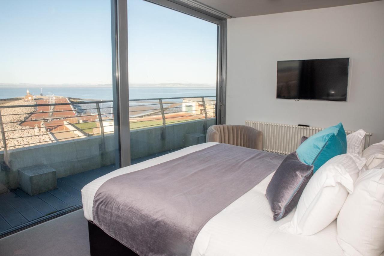 Junior Suite with Balcony