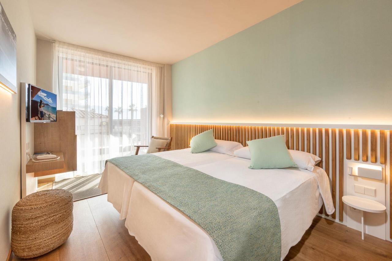 Habitación Doble Premium con vistas laterales al mar y acceso al spa - 1 o 2 camas