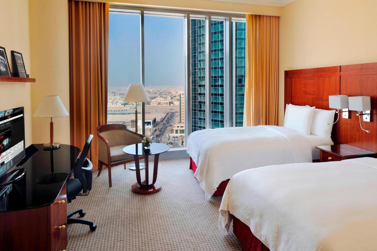 Deluxe Twin Room Beach Access