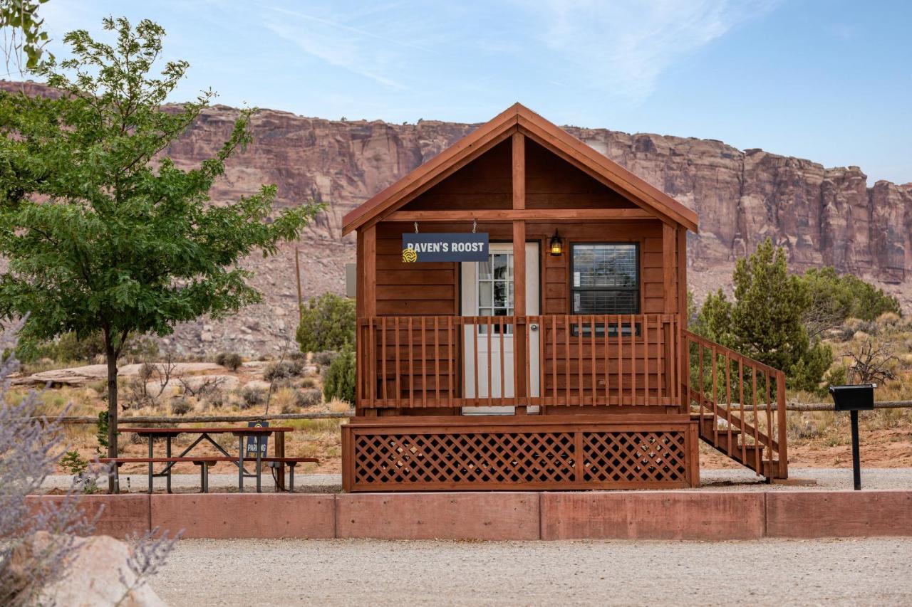 Deluxe Cabin Full Bed