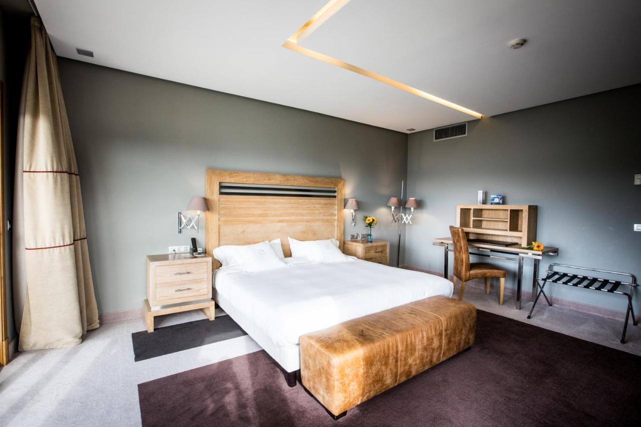 Superior Double or Twin Room Sea View