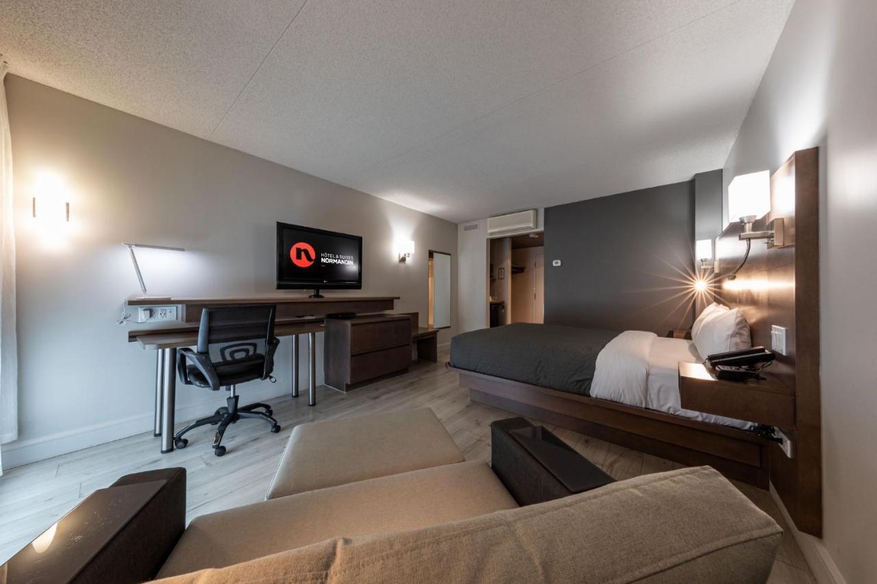 Standard Queen Room