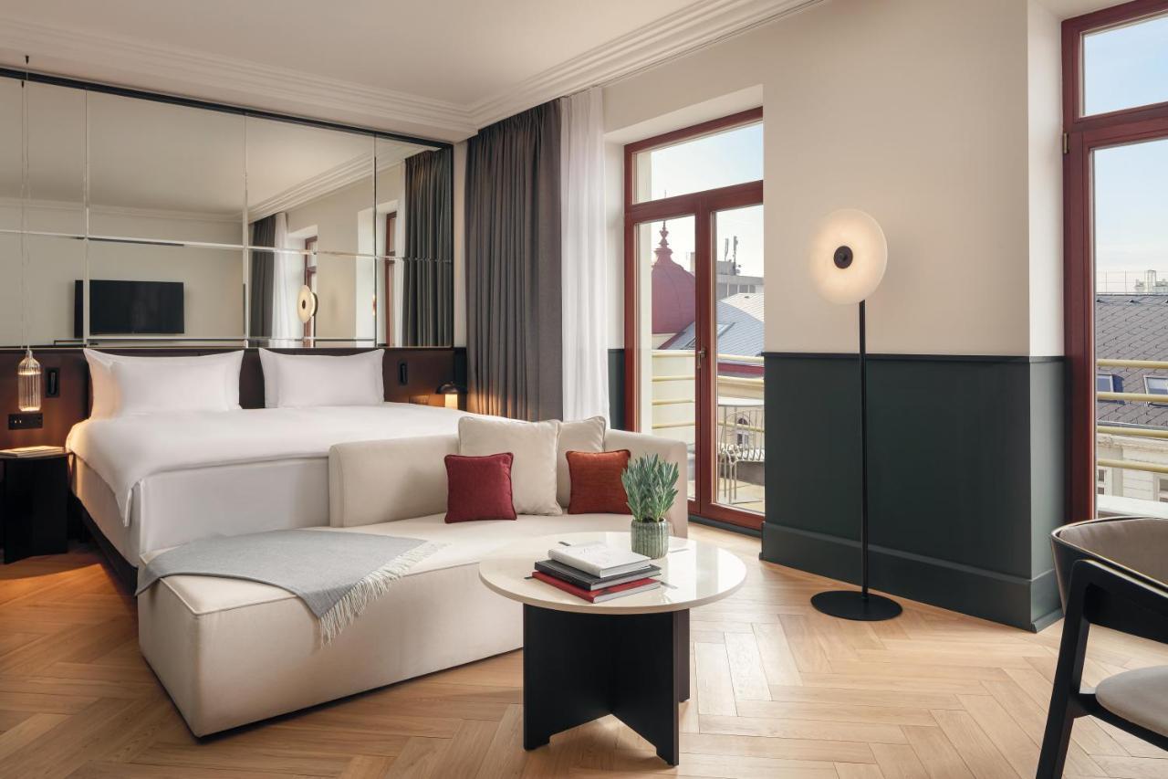 Executive Suite with Balcony