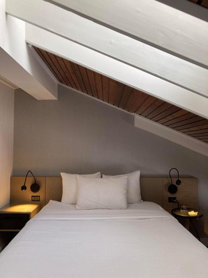 One-Bedroom Apartment with Loft