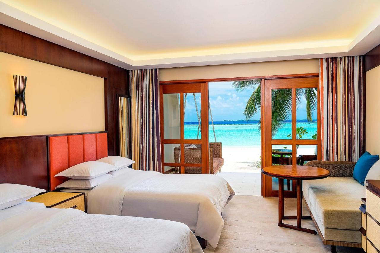 Deluxe Double Room Two Double Beds Beach View