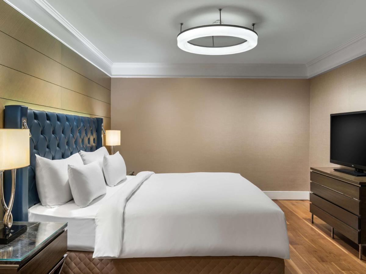 Suite Supérieure avec Accès au Salon