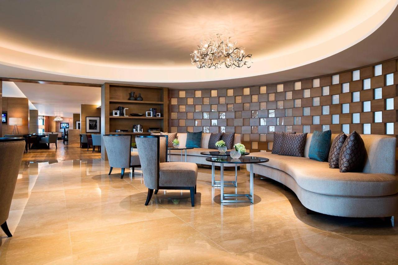 Family Suite, Executive Lounge Access