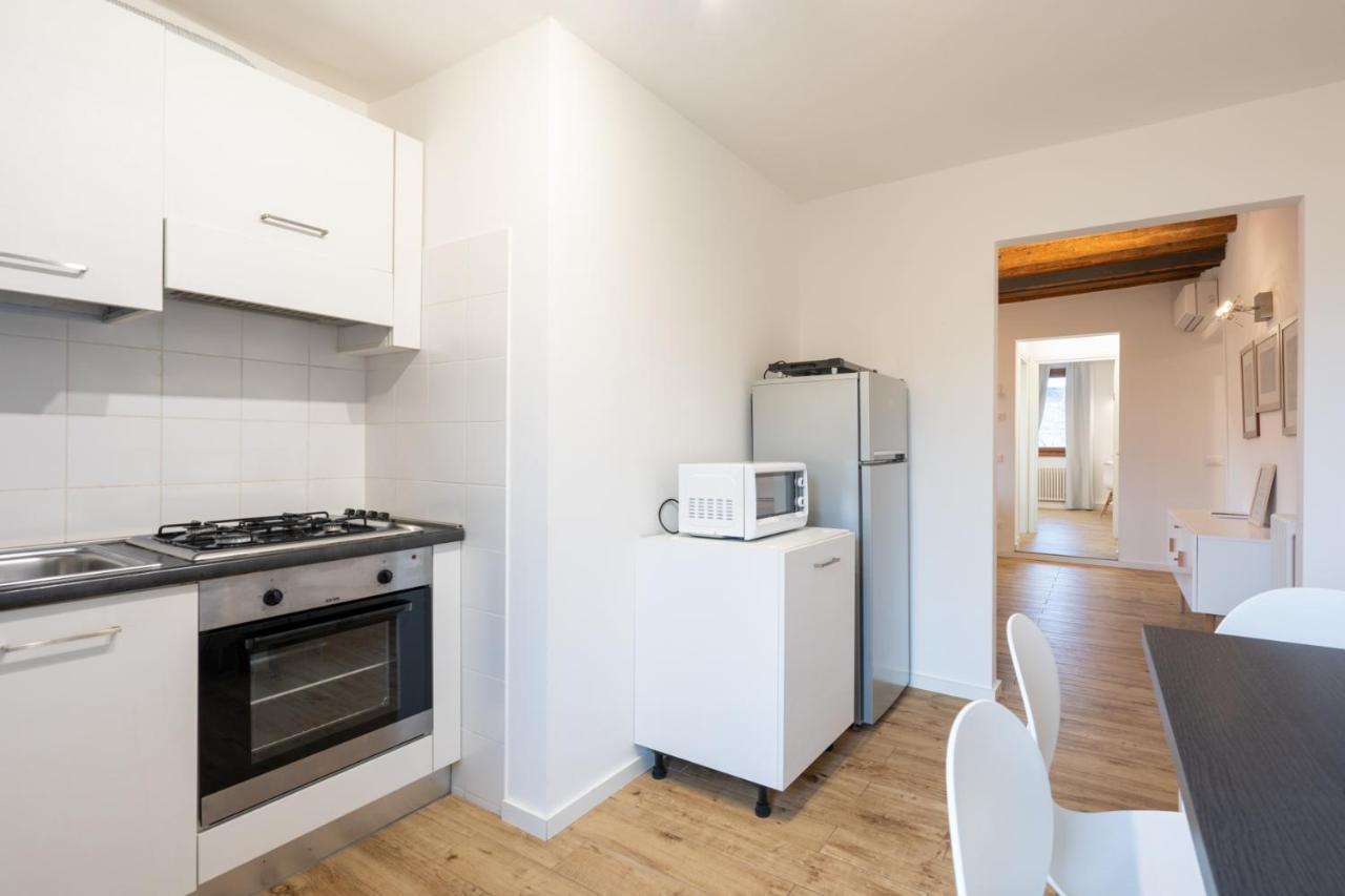 Superior Apartment,1364217884:JPEG