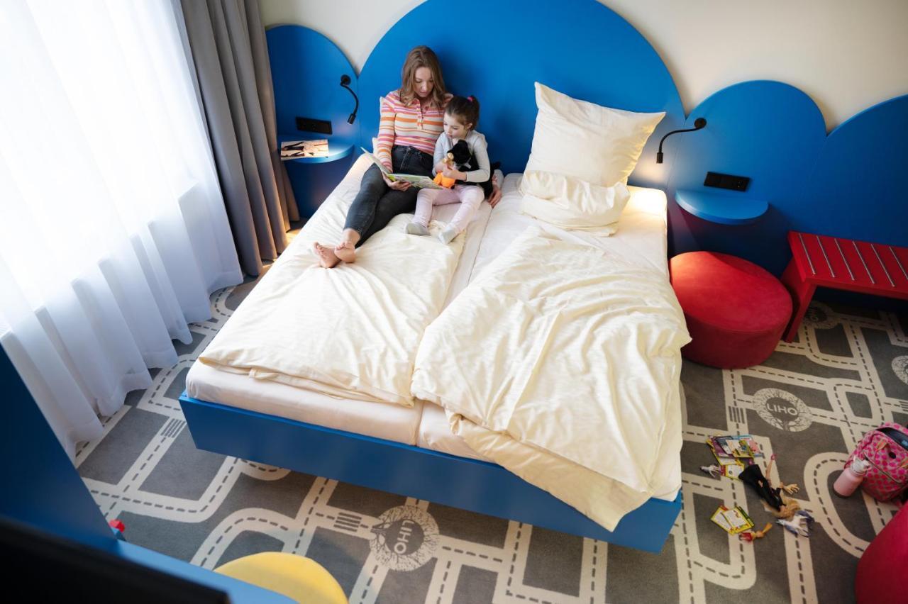 Family Room children up to 12 years