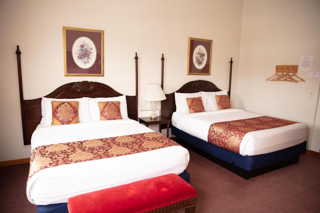 Superior Queen Room Two Queen Beds