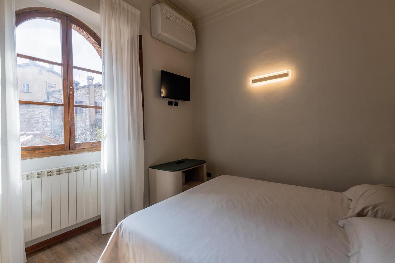 Standard Quadruple Room,1381416545:JPEG