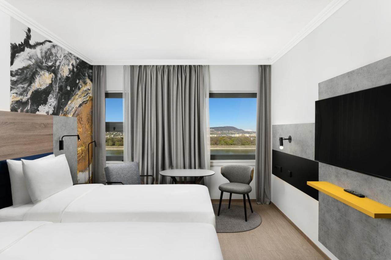 Premium Twin Room River View newly refurbished