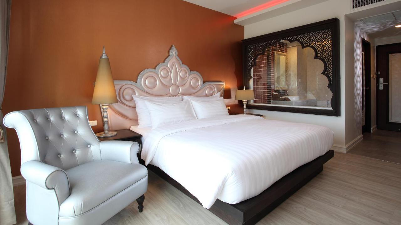 Superior Double Room,1386906131:JPEG