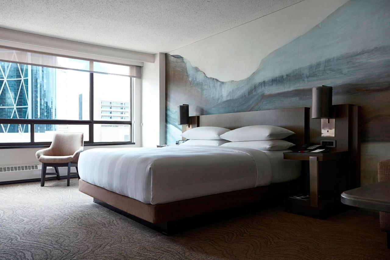 Deluxe King Room Skyline View