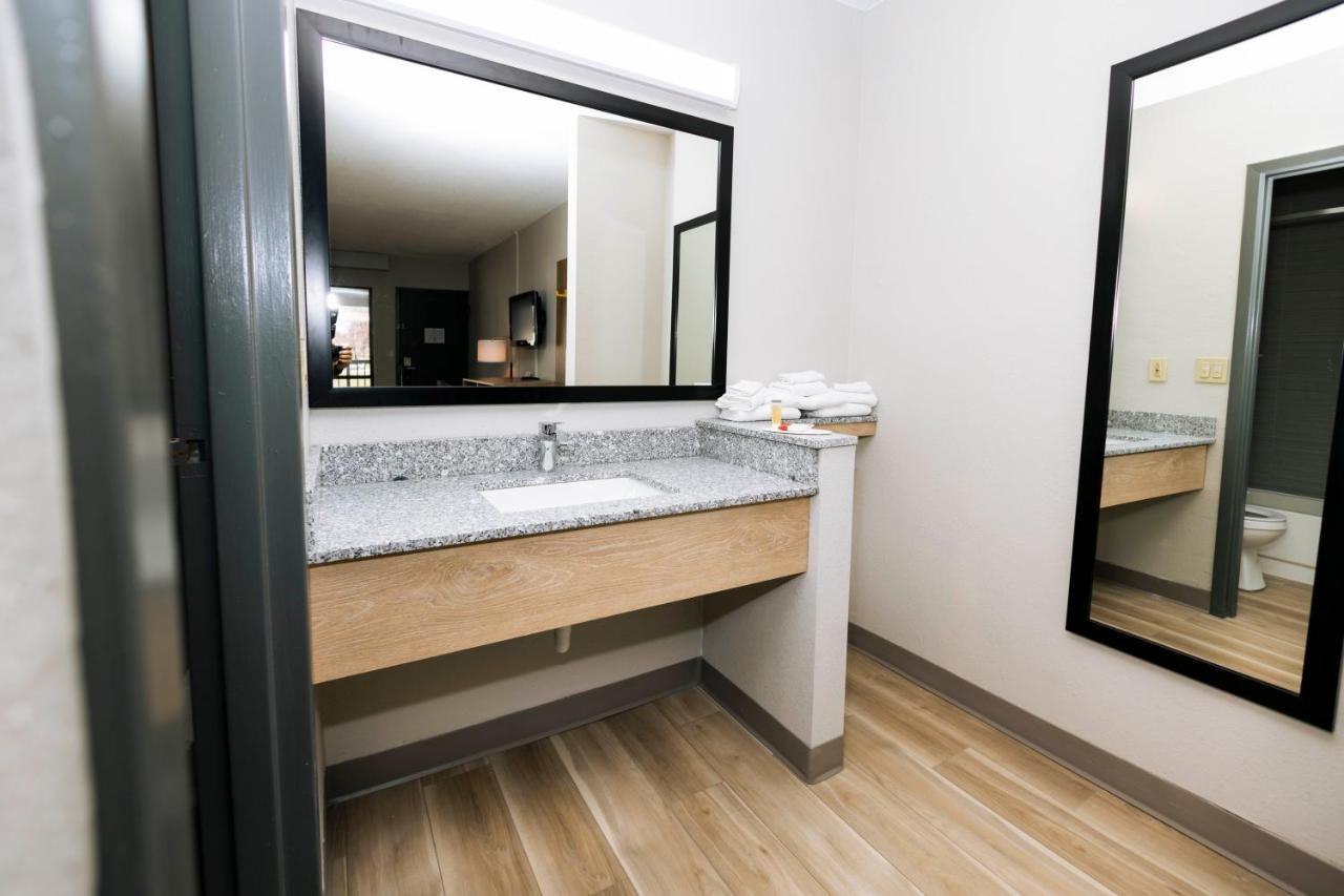 Modern Double Room - Smoking