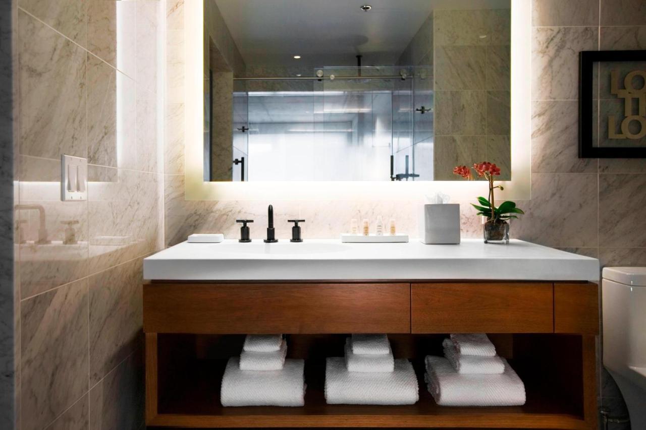 Queen Room with Two Queen Beds, City View and Roll-in Shower - Mobility Accessible