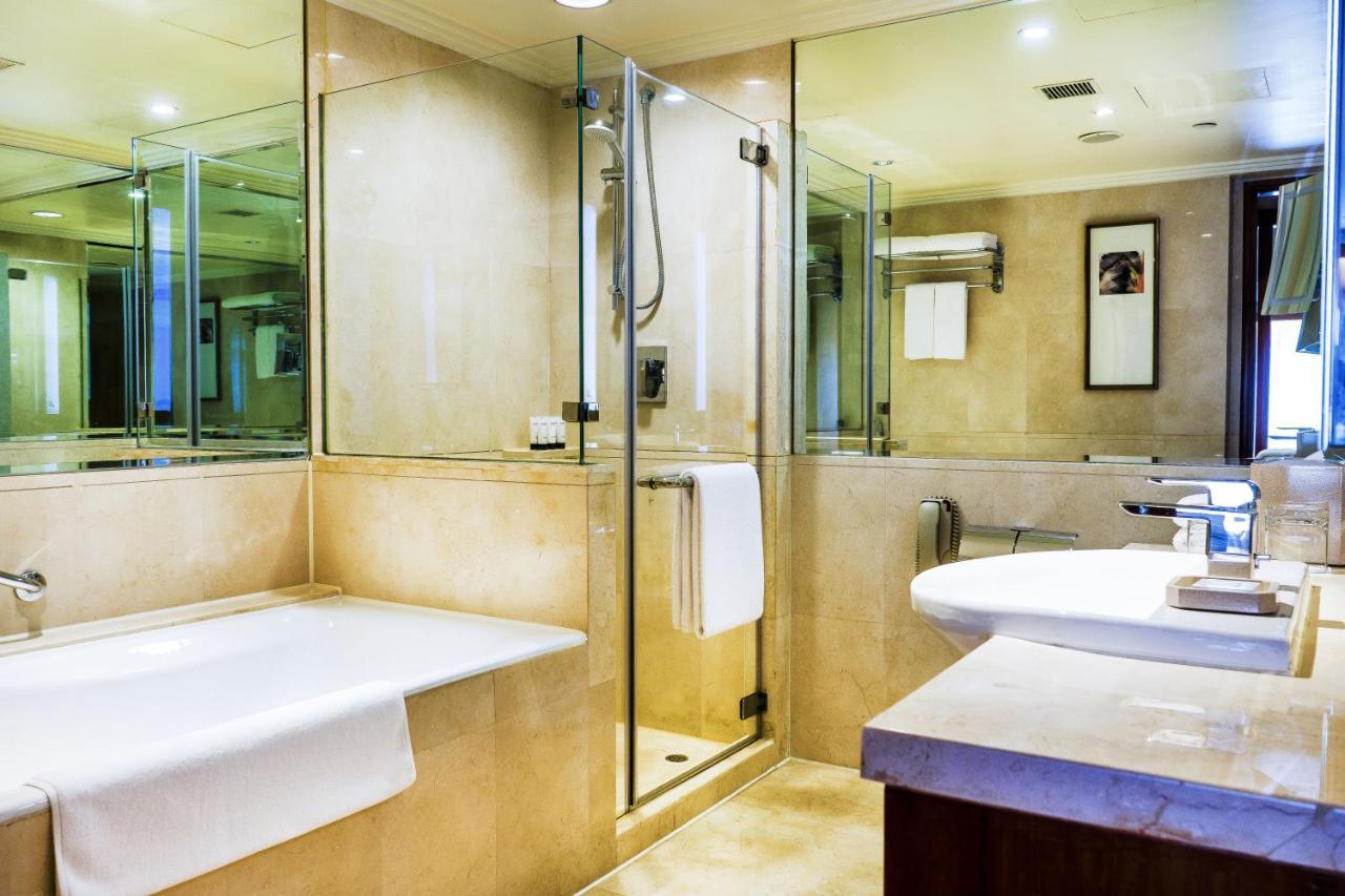 Premium Apartment, 1 King Bed