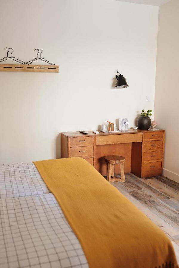 Double Room,1405651421:JPEG