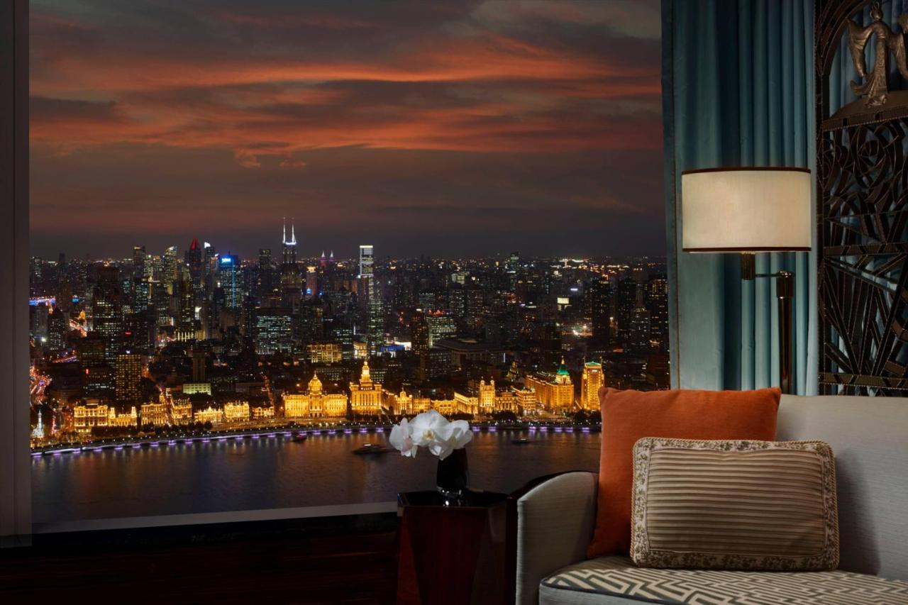 Shanghai Bund View Twin Room