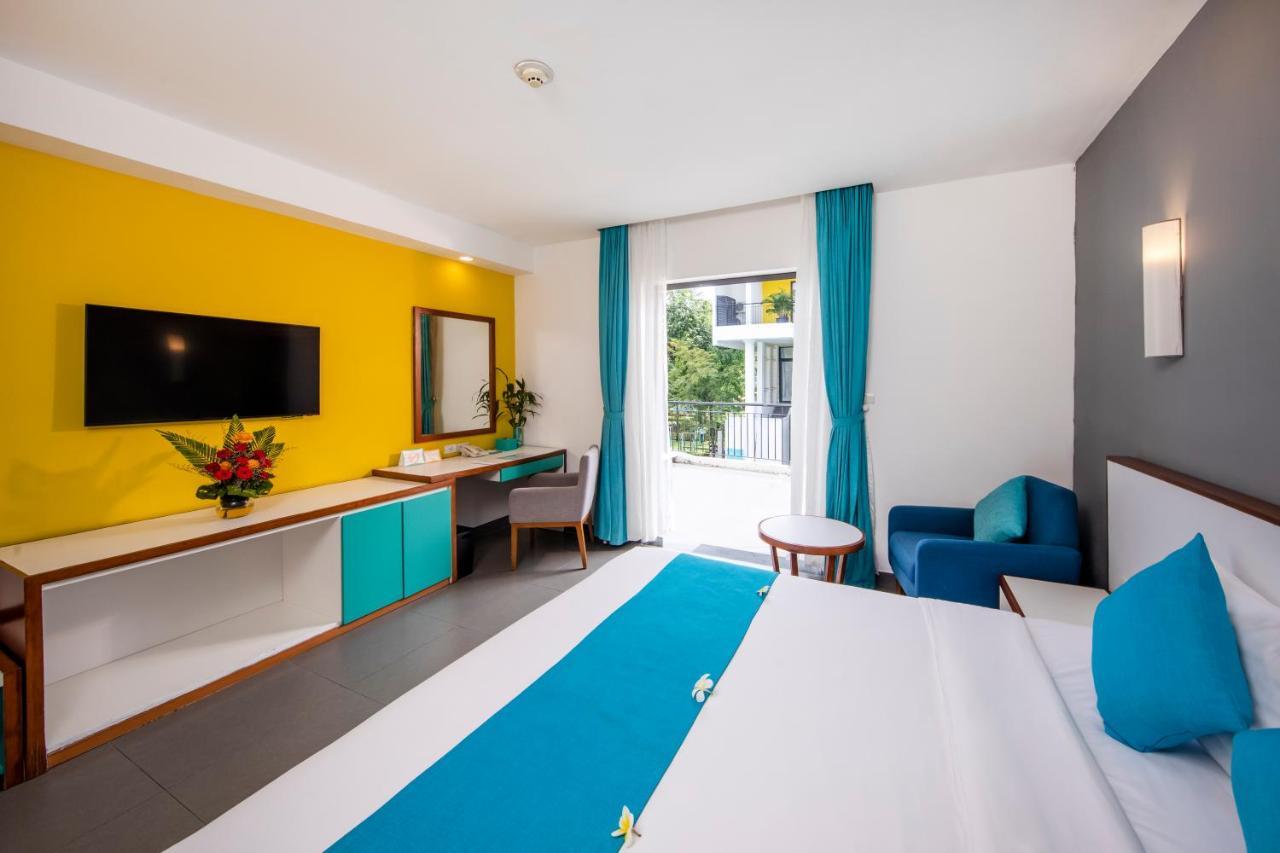 Deluxe Kamer met Uitzicht op het Zwembad