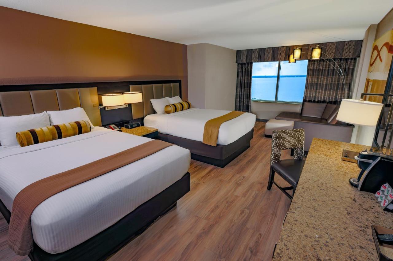 Luxury Room 2 Queen Beds,1420863192:JPEG