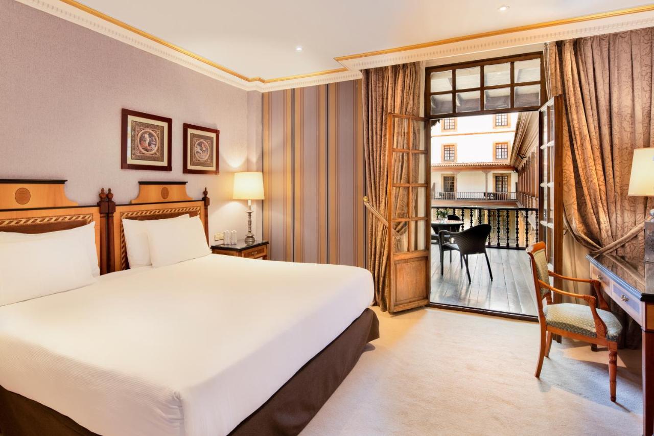 Premium Room Terrace views of the Patio de la Reina,1706207401:JPEG