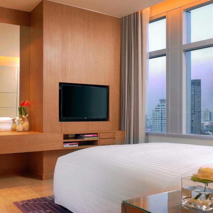 One-Bedroom Apartment City View