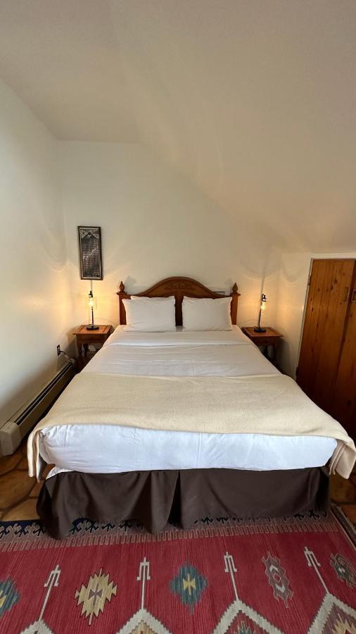 Standard Suite,1425678906:JPEG