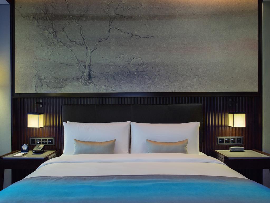 Premier King Room