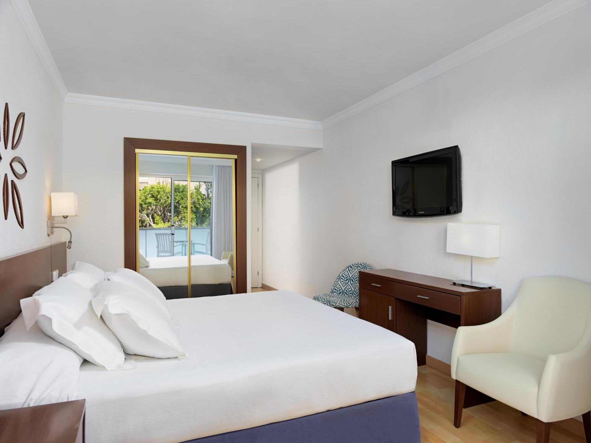 Twin or Double Room,1272892438:JPEG