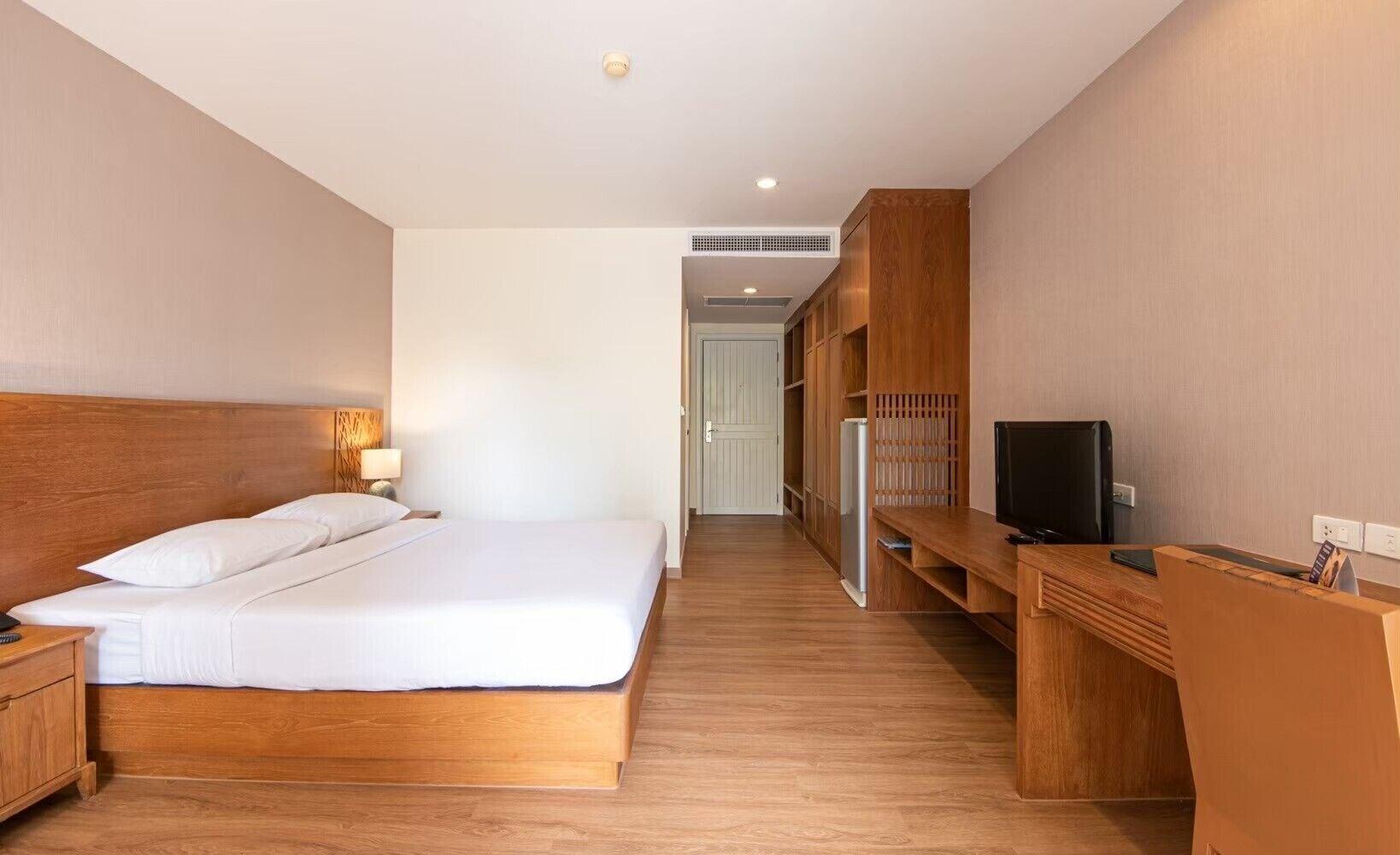 Super Deluxe Double Room,1432945426:JPEG