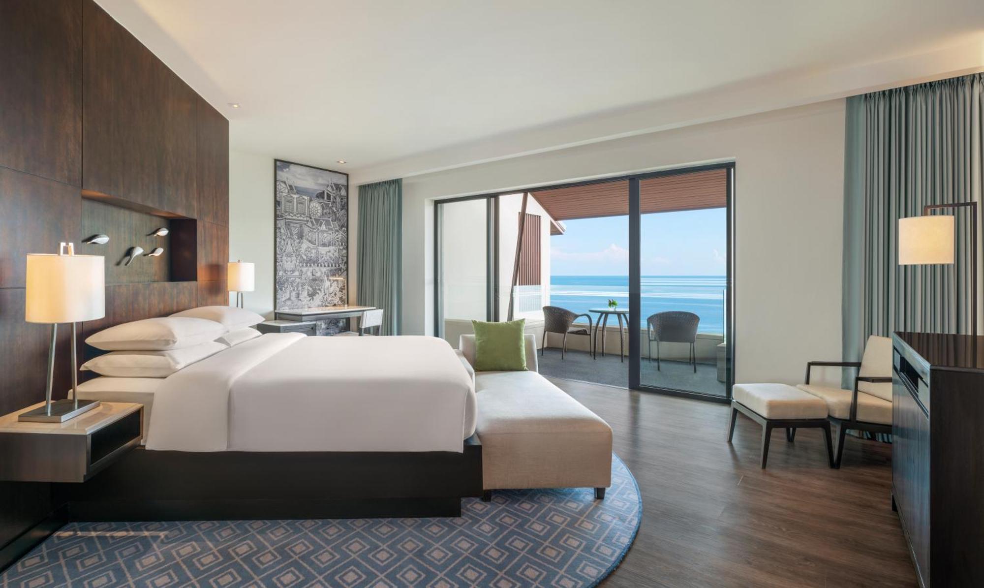 Zimmer mit Kingsize-Bett, Meerblick und Zugang zum Club