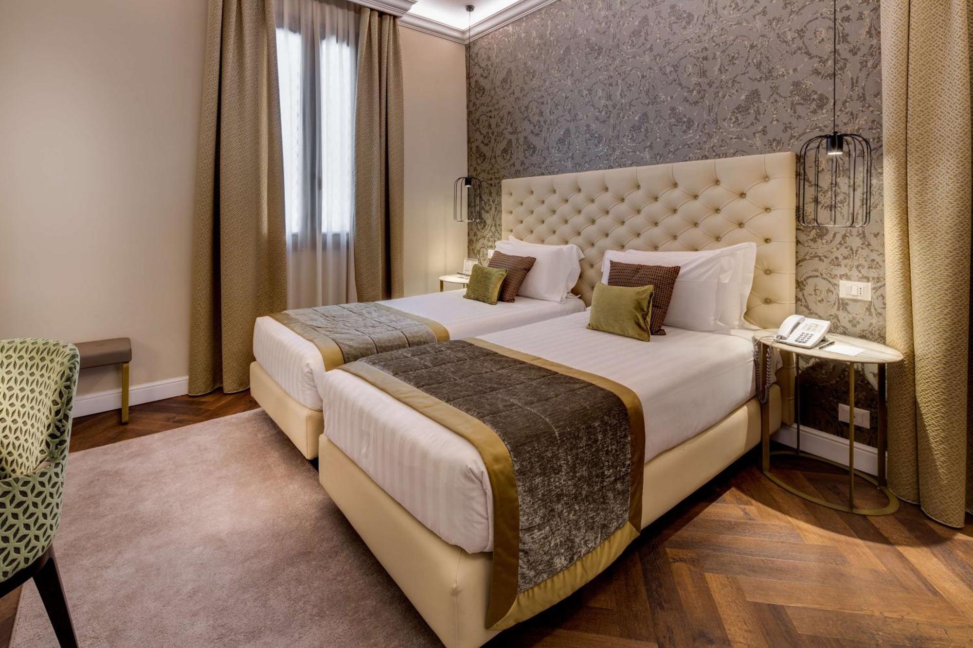 Superior Queen Room