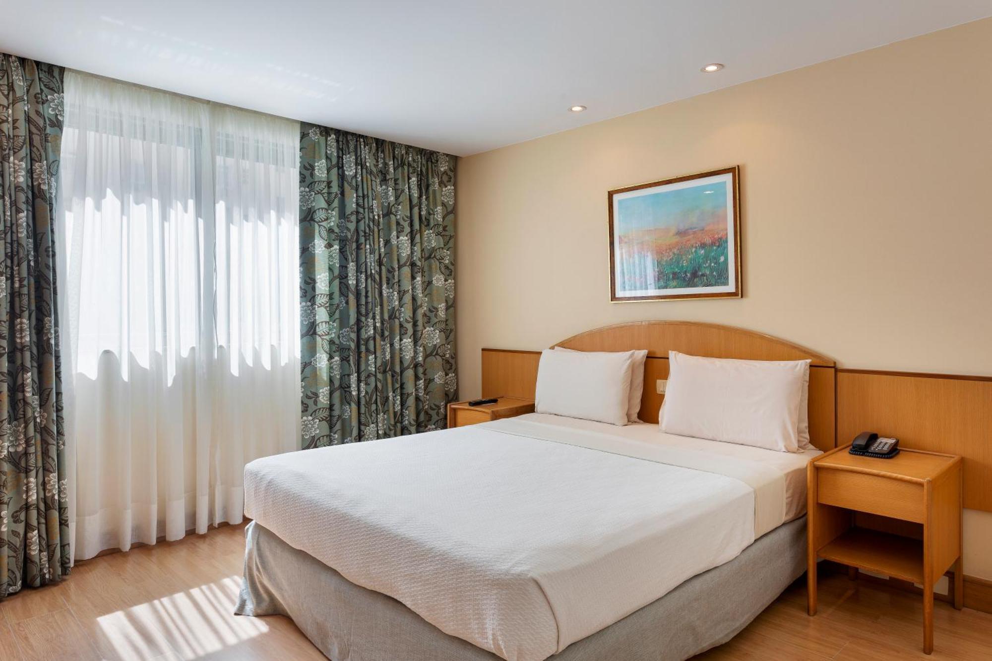 Standard Double Room Internal view