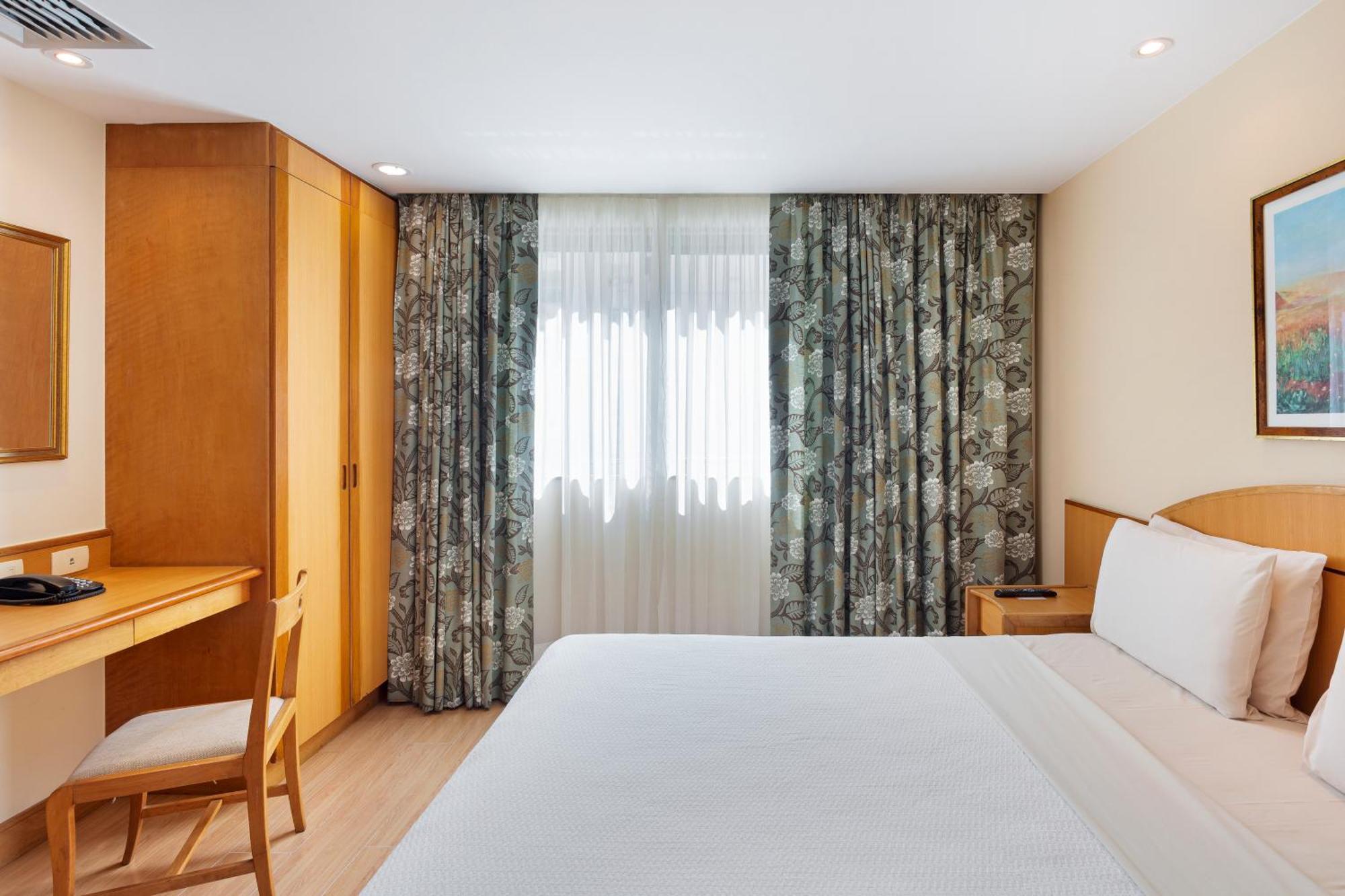 Standard Double Room Internal view
