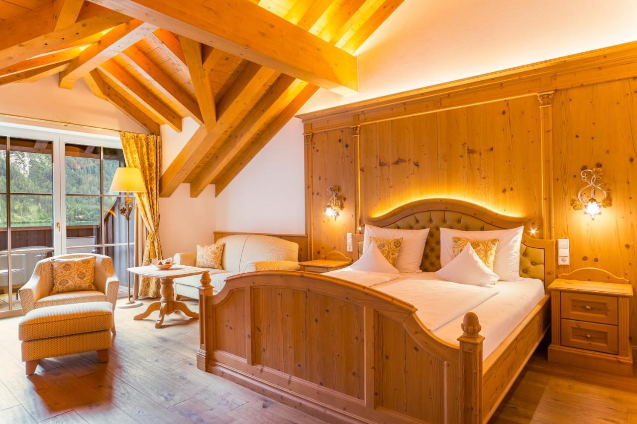 Deluxe Doppelzimmer mit Balkon und Seeblick