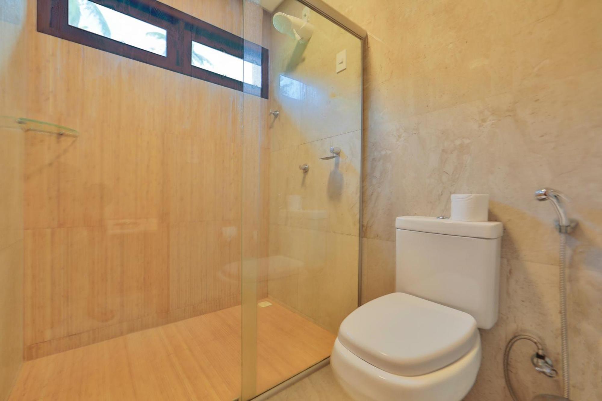Premium Suite Spa Bath