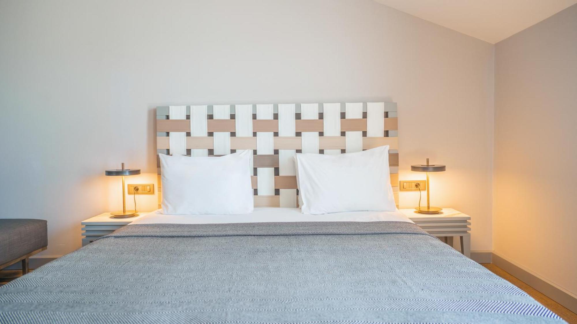 Double or Twin Room Attic No Baby or Child Accepted