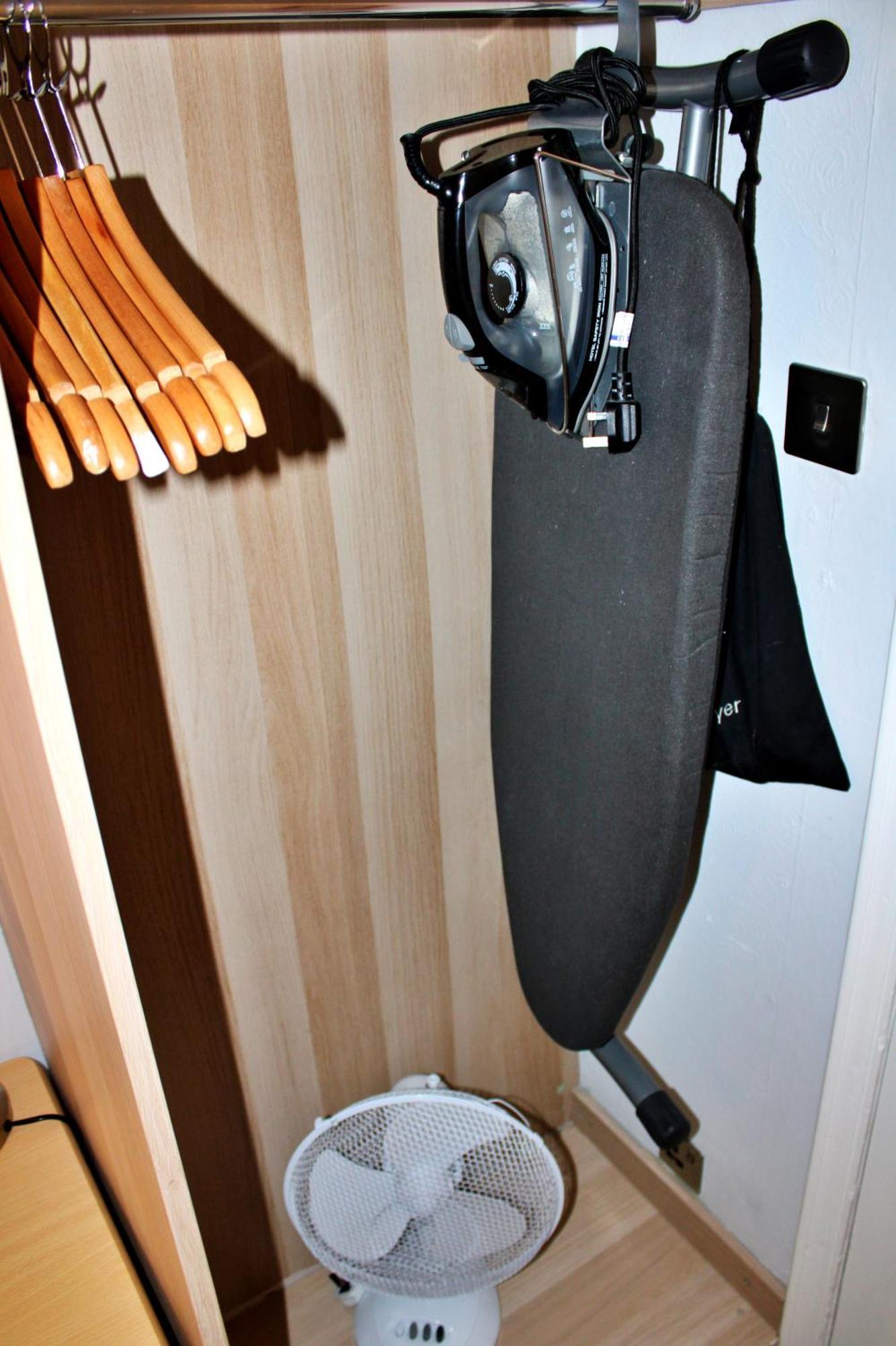 Economy Single Room