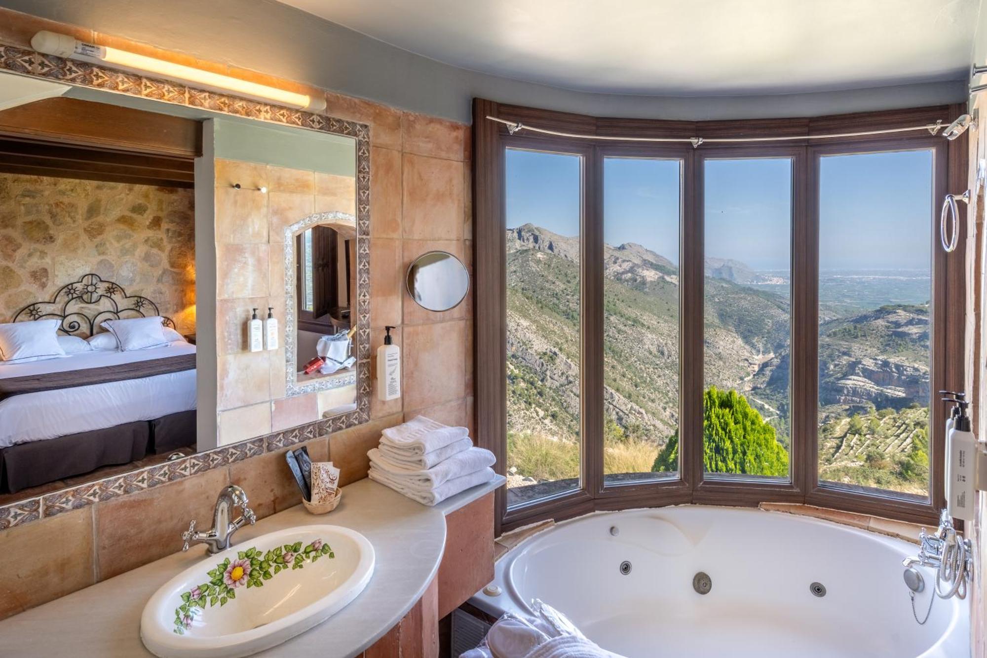 Suite Junior con bañera de hidromasaje