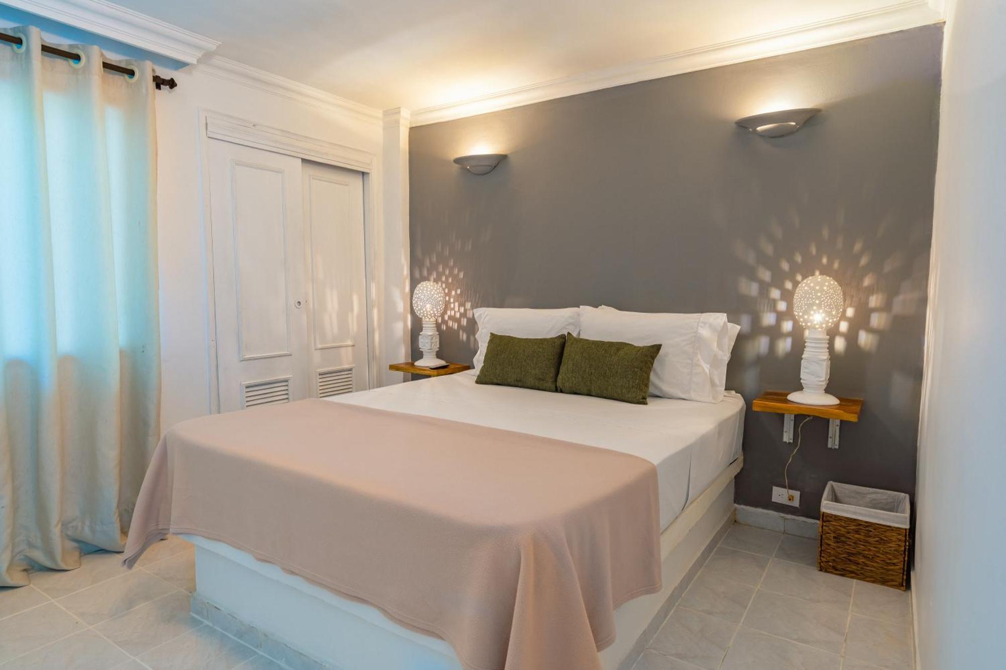 Standard Double Room,1310522572:JPEG